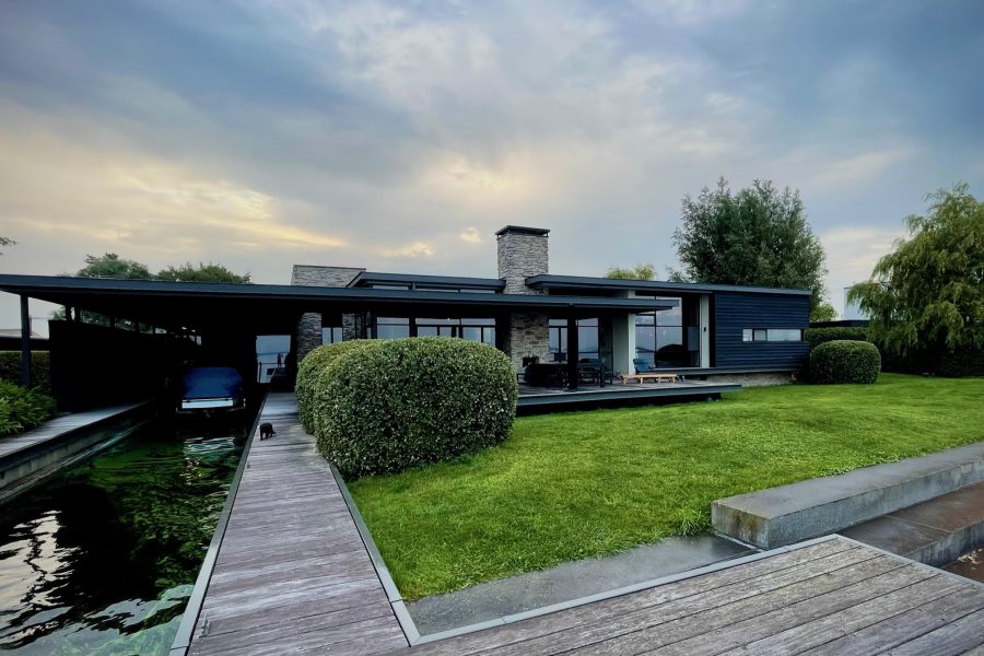 Achterkant tuin Herenweg